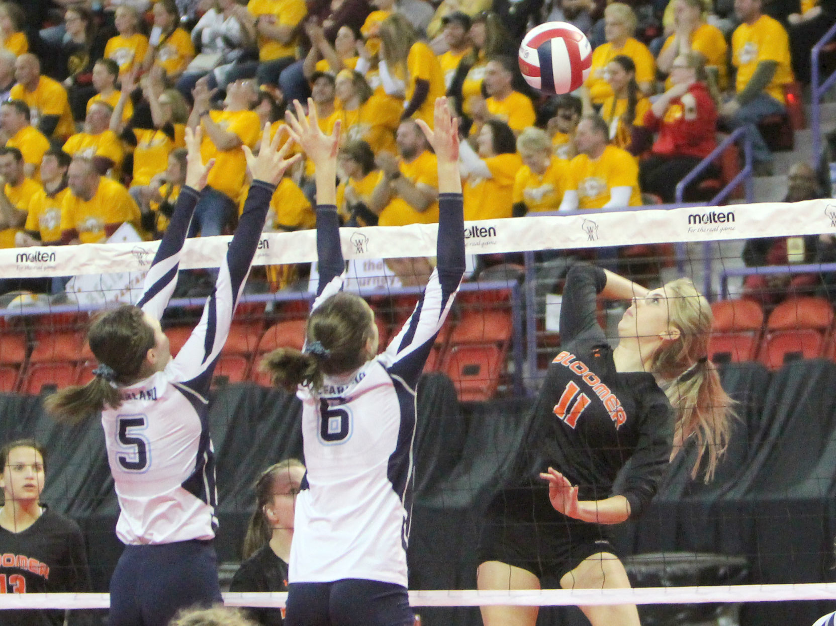 Bloomer volleyball vs McFarland 11-8-19